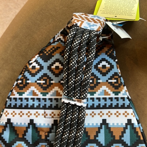 Kavu one strap backpack - Picture 4 of 8